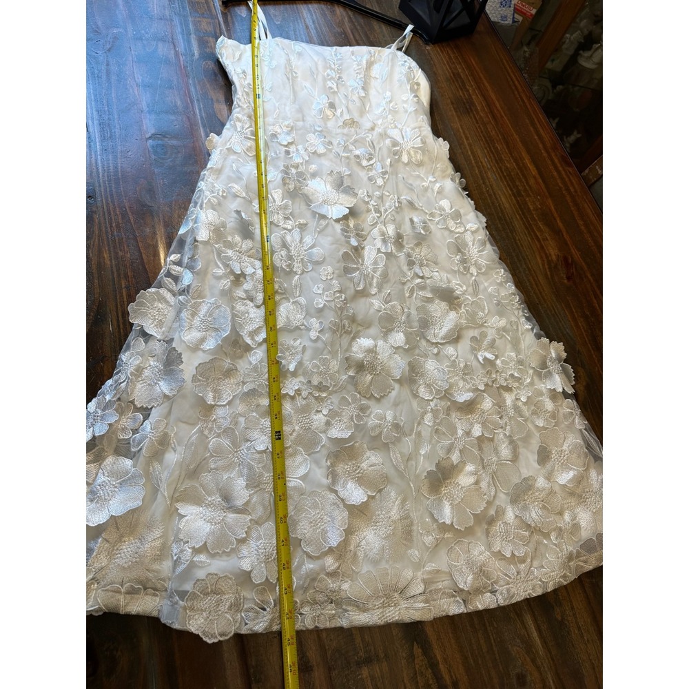 Lulus White Floral 3D Embroidered Organza Midi Dress Fairycore Woman's Large NWT - Picture 10 of 17